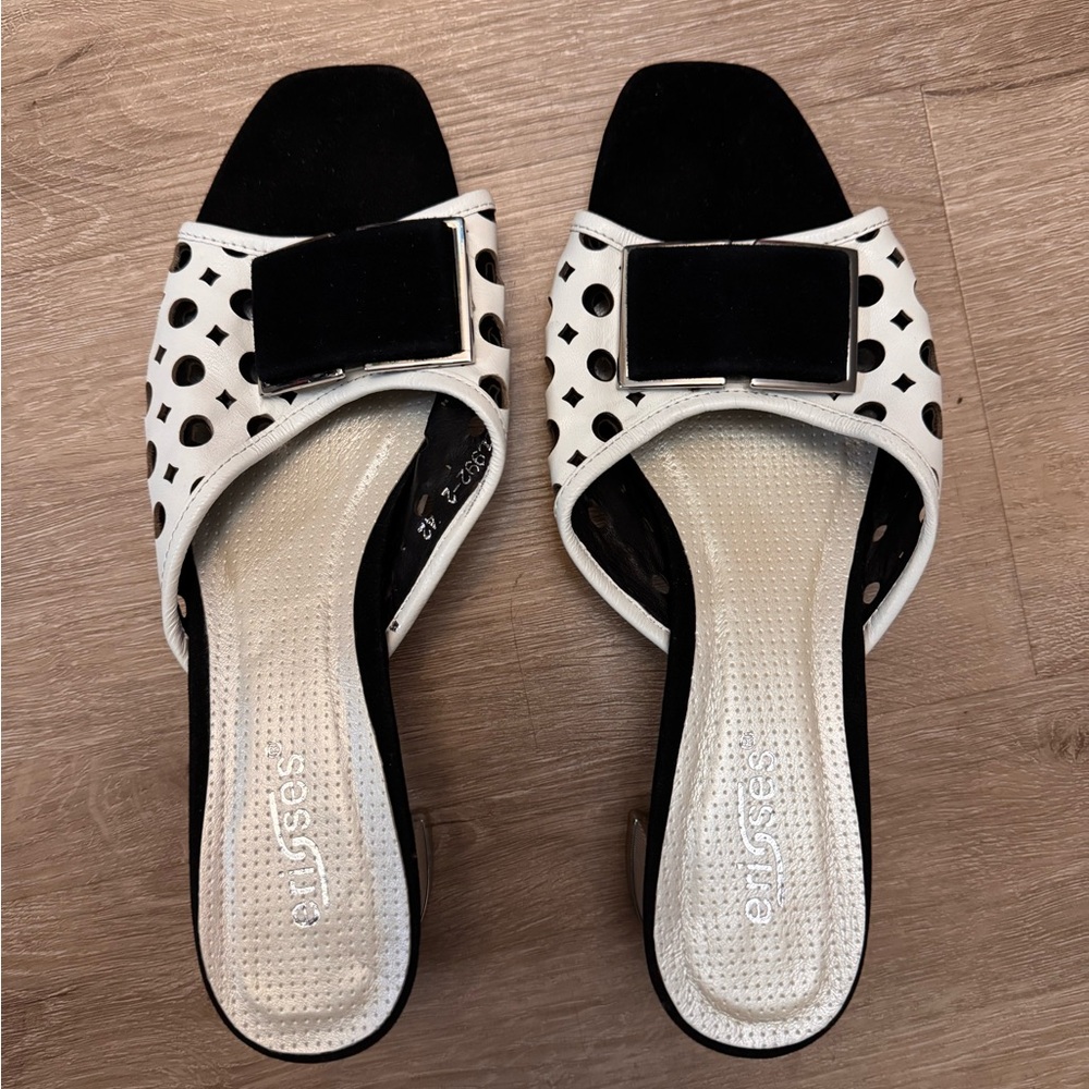 Women's Chic Black and White Heeled Sandals